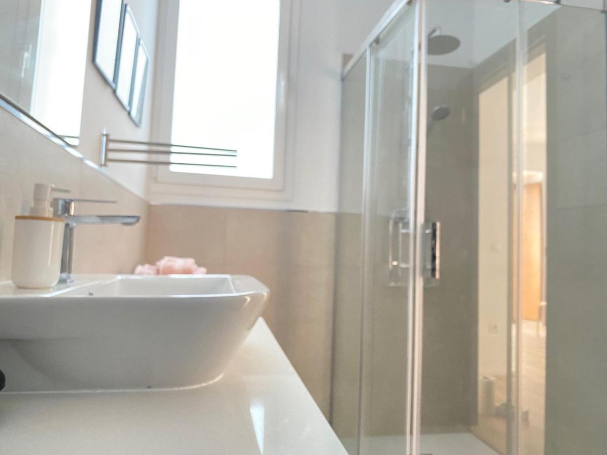 Apartment Hispalis Menendez Pelayo Sevilla